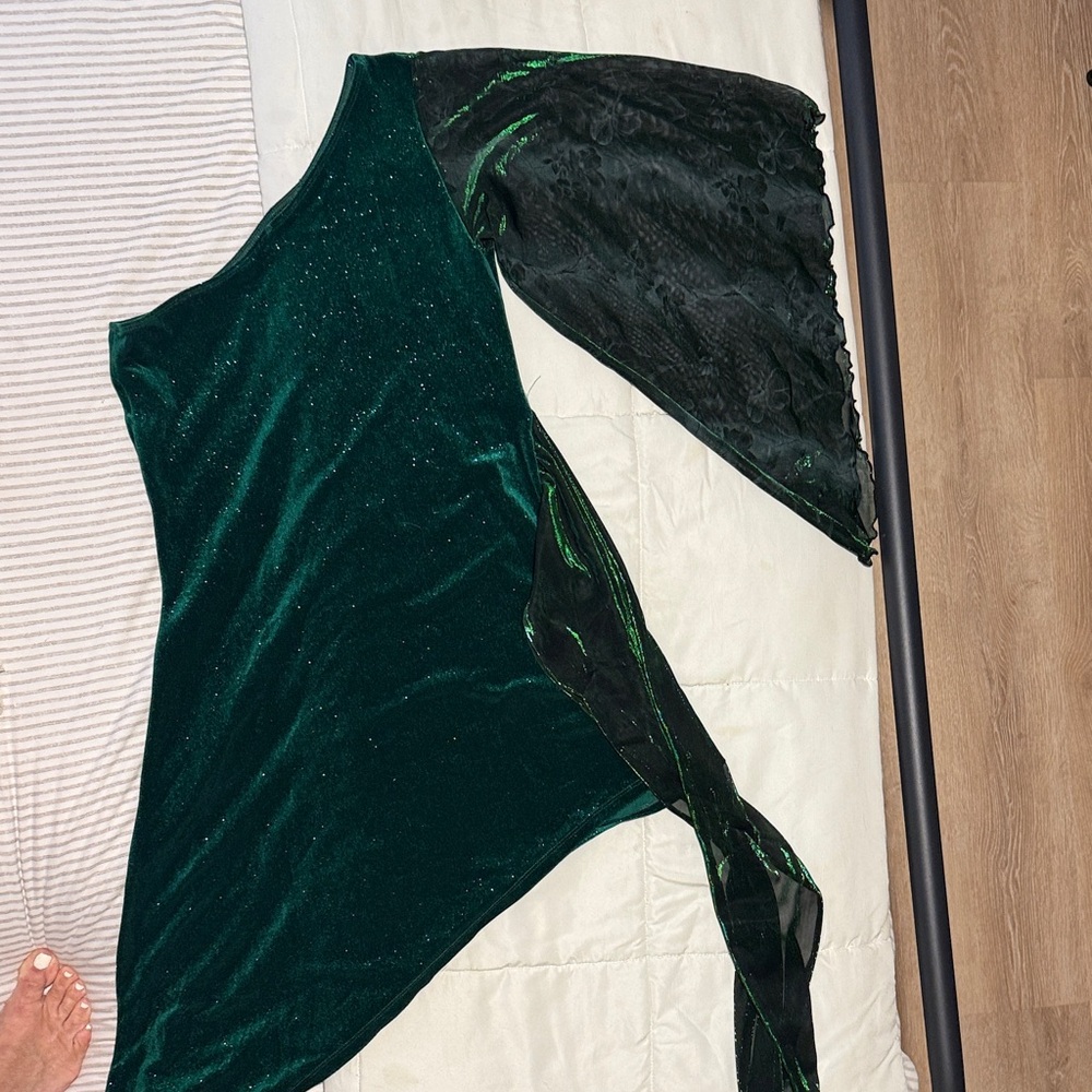 Green Velvet One Shoulder Dress